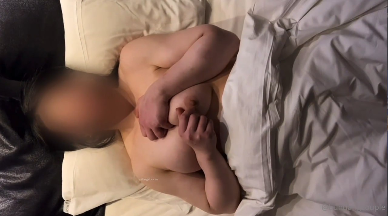 OMT-034 背が高くてスレンダーなチ●ポ好き美人OL オヤジピストンで腰がワナワナ連続ハメ潮吹きファック！